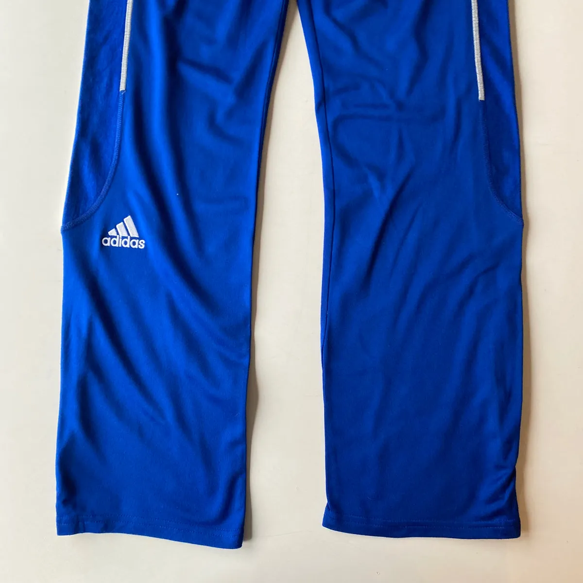 Adidas joggers (M)