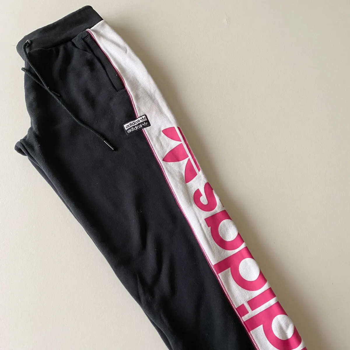 Adidas joggers (S)