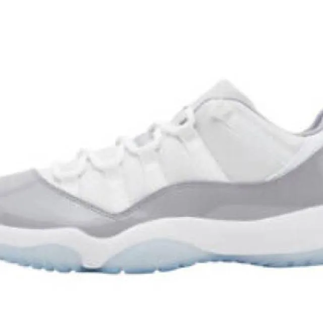 Air Jordan 11 Low Cement Grey