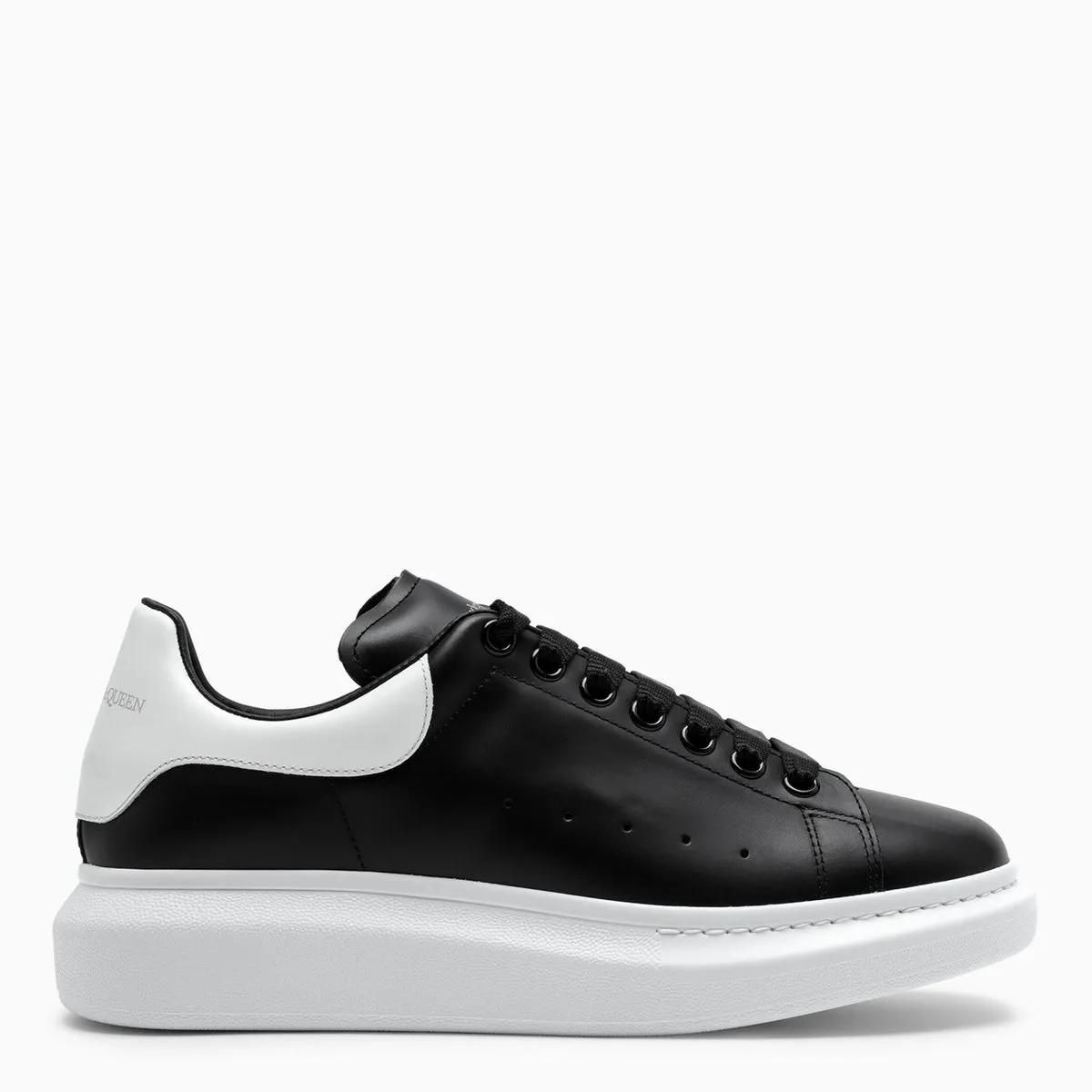 Alexander McQueen    Alexander Mc Queen Black/White Oversized Sneakers