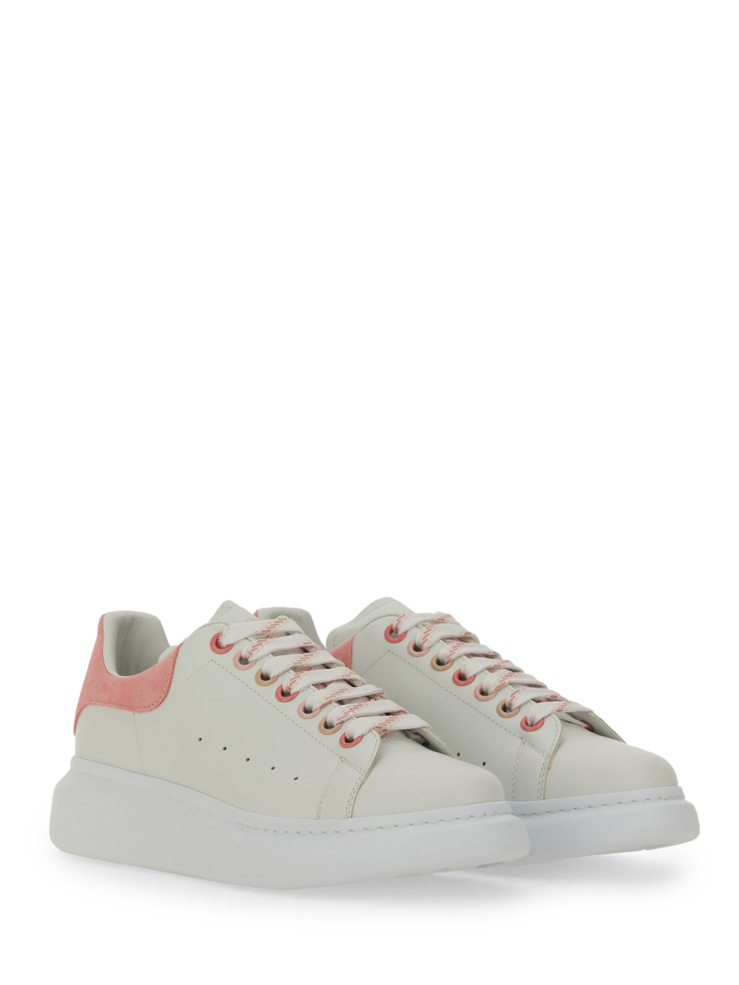 ALEXANDER McQUEEN    OVERSIZED LEATHER SNEAKER