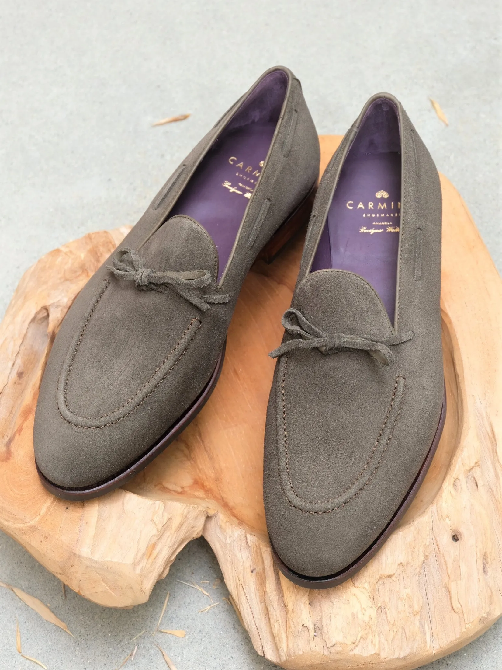 Carmina Shoemaker String Loafer in Loden Suede