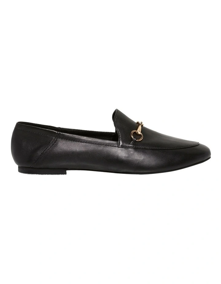 Dani Leather Loafer in Black