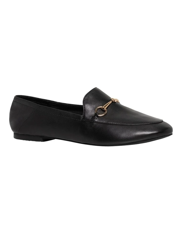 Dani Leather Loafer in Black