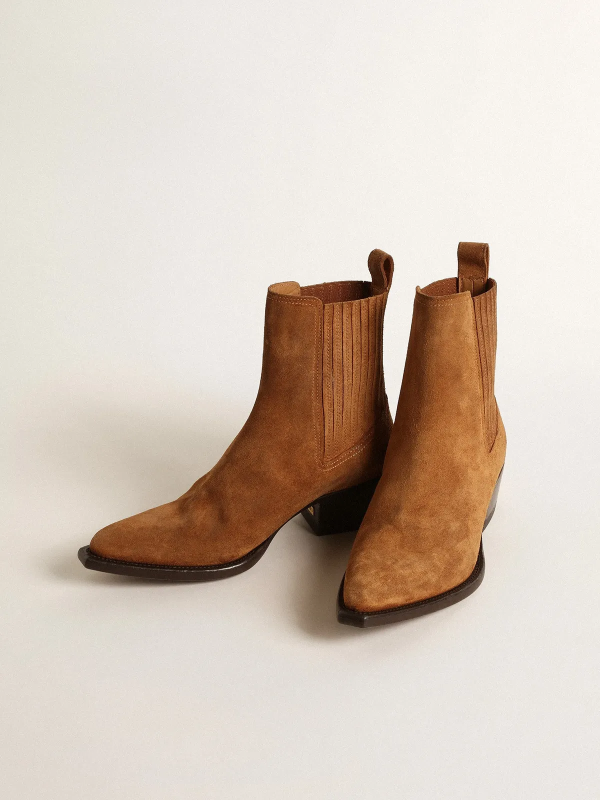 Debbie brown suede boots