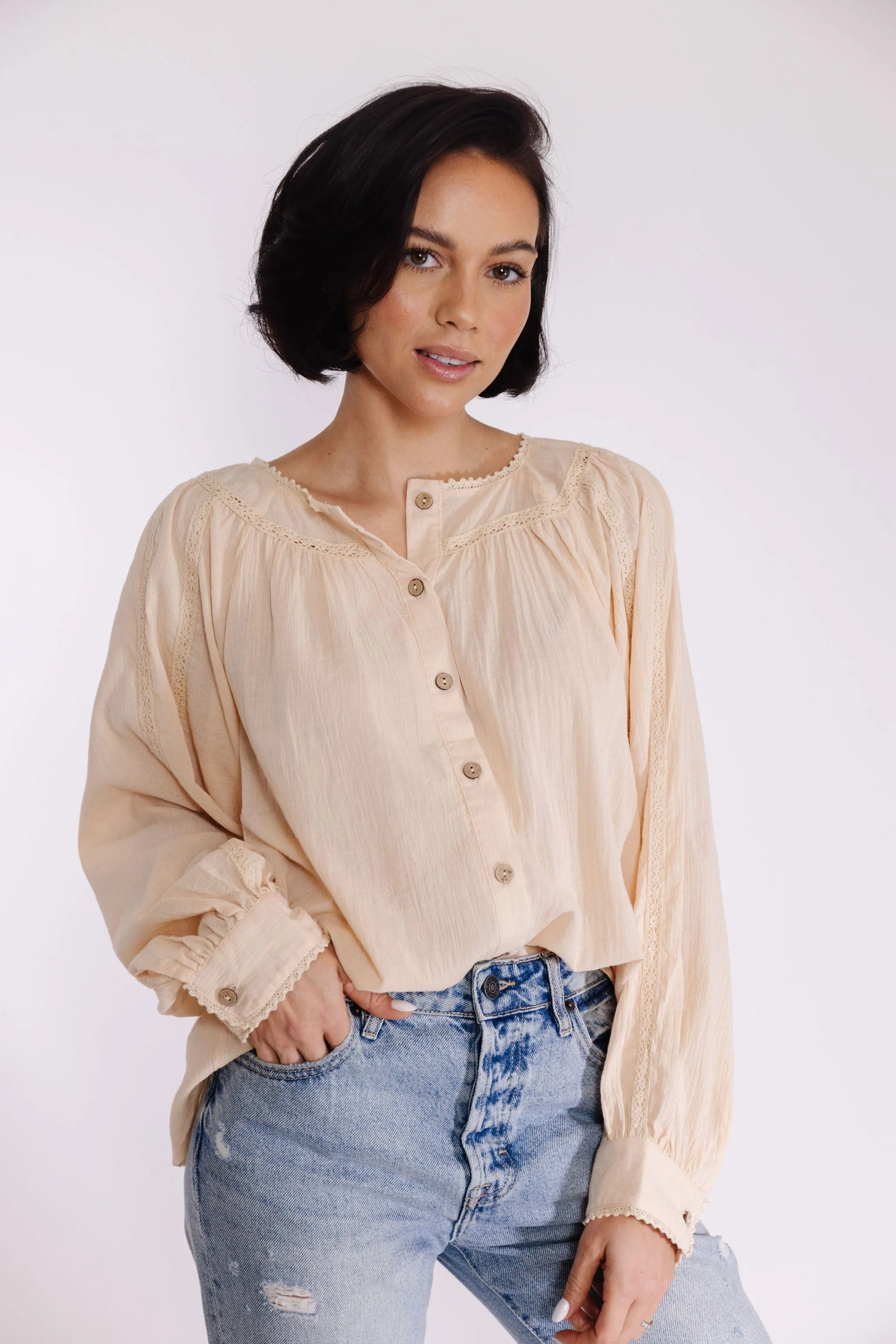 Desiree Blouse in Natural