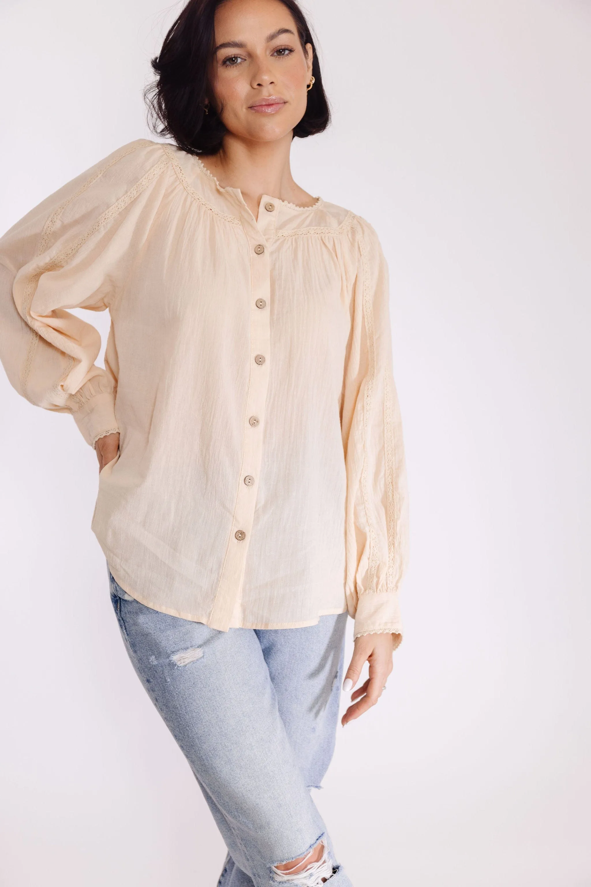 Desiree Blouse in Natural