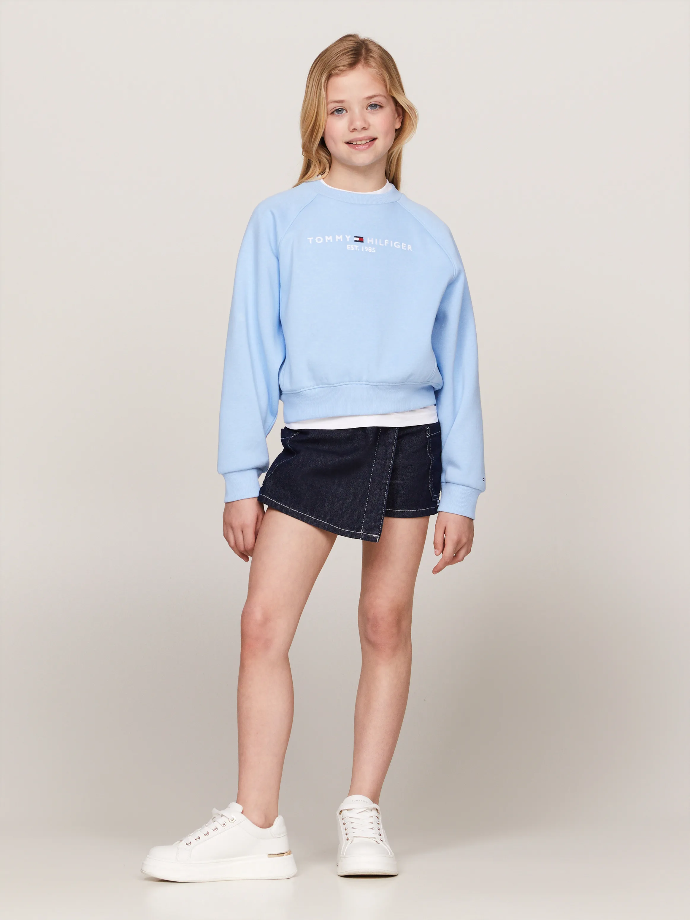 Girls 3-7 Essential Logo Fleece Regular Fit Jumper | Sweatshirts & Hoodies | Tommy Kids