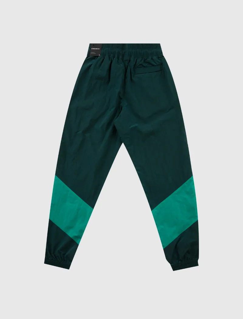 JORDAN BRAND WOMENS AIR JORDAN WOVEN PANT   GREEN