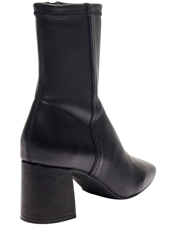 Lantana Black Stretch Glove Boots