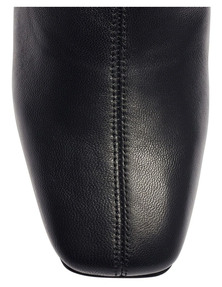 Lantana Black Stretch Glove Boots