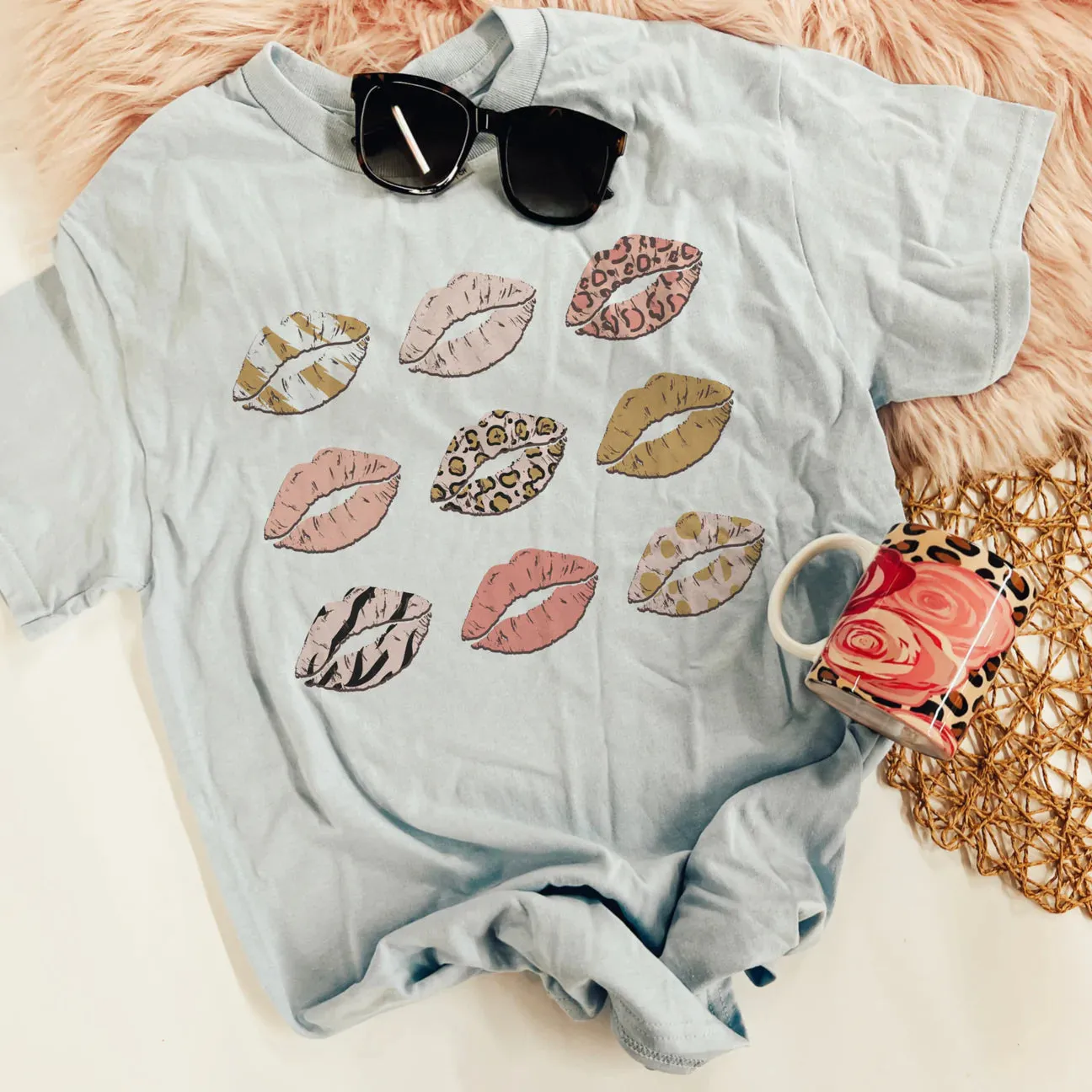 Multi Lip Tee