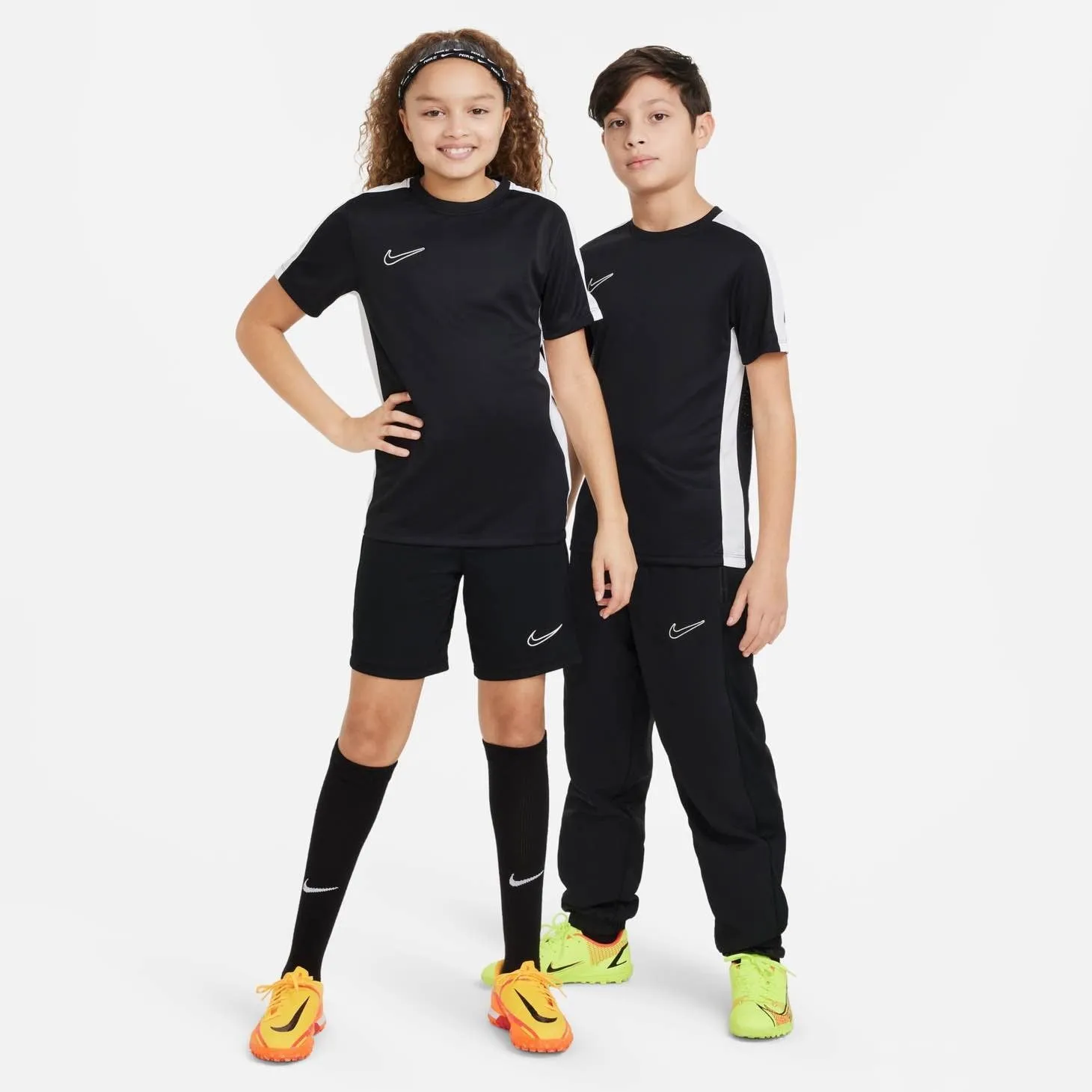 Nike Dri-FIT Academy23 Youth