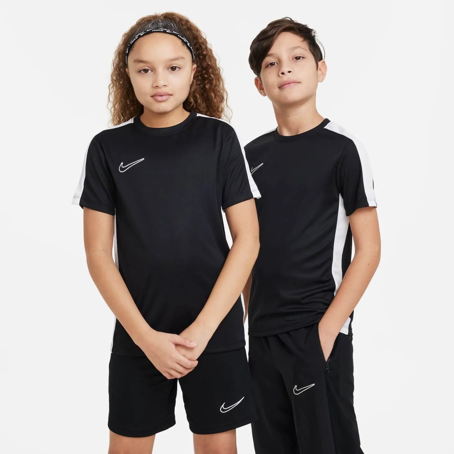 Nike Dri-FIT Academy23 Youth