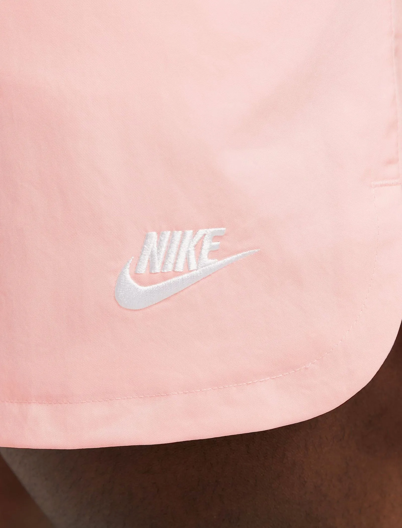 NIKE ESSENTIALS SHORT   PINK/WHITE