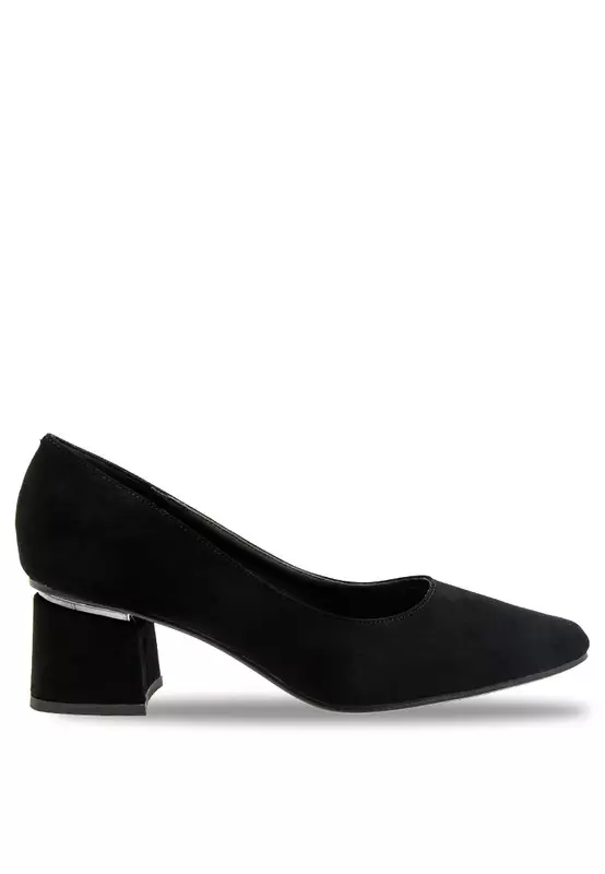 NOVENI Noveni Round Toe Heels