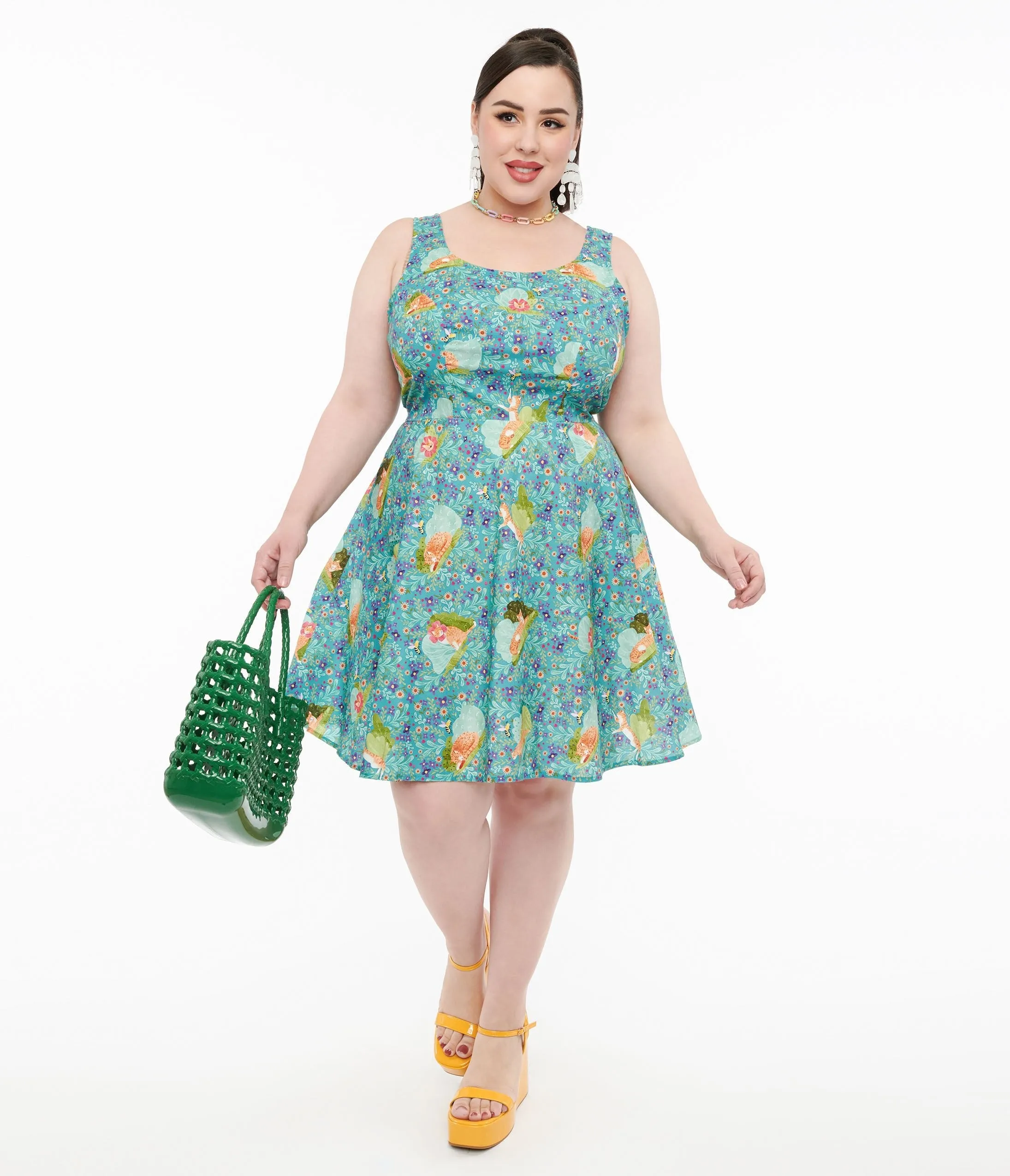 Retrolicious Plus Size 1950s Blue Cat Leaf Print Cotton Skater Dress