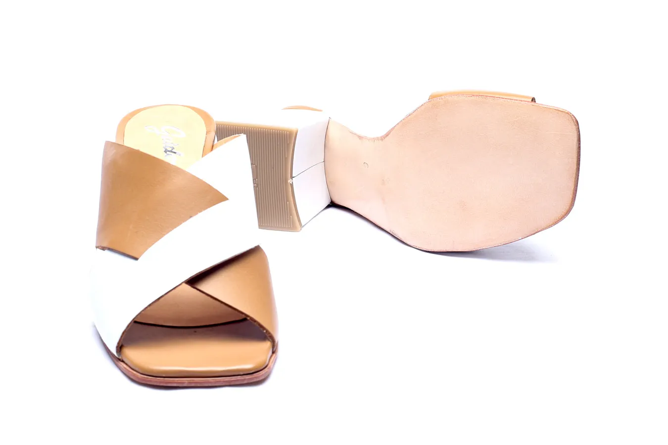 Sandal Rimini Tan & White