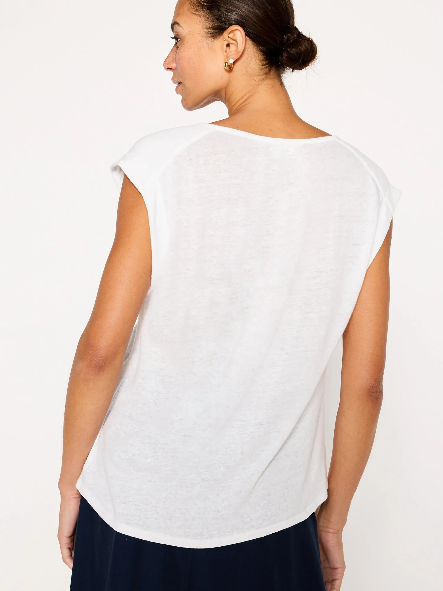 The Cosme Tee