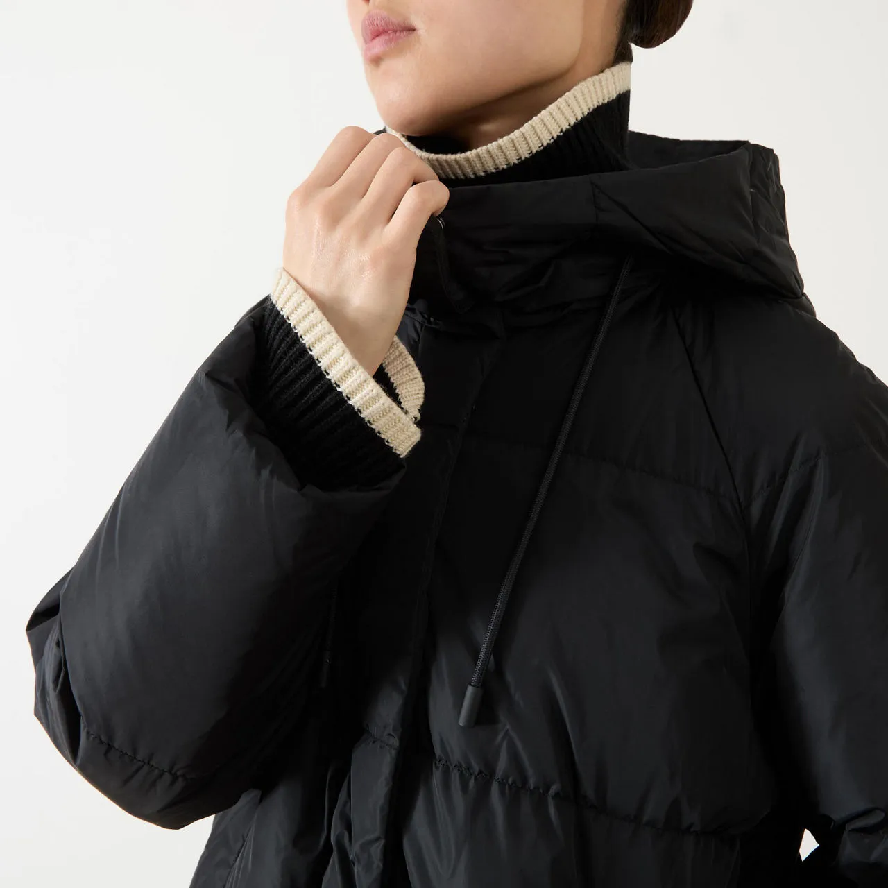 WEEKEND MAX MARA Newbembo Puffer Coat - Black