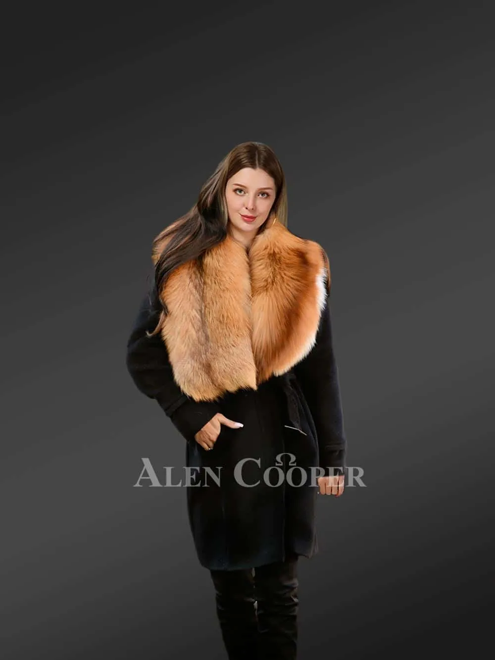 Woolen Long Coat with Fur Accentuation