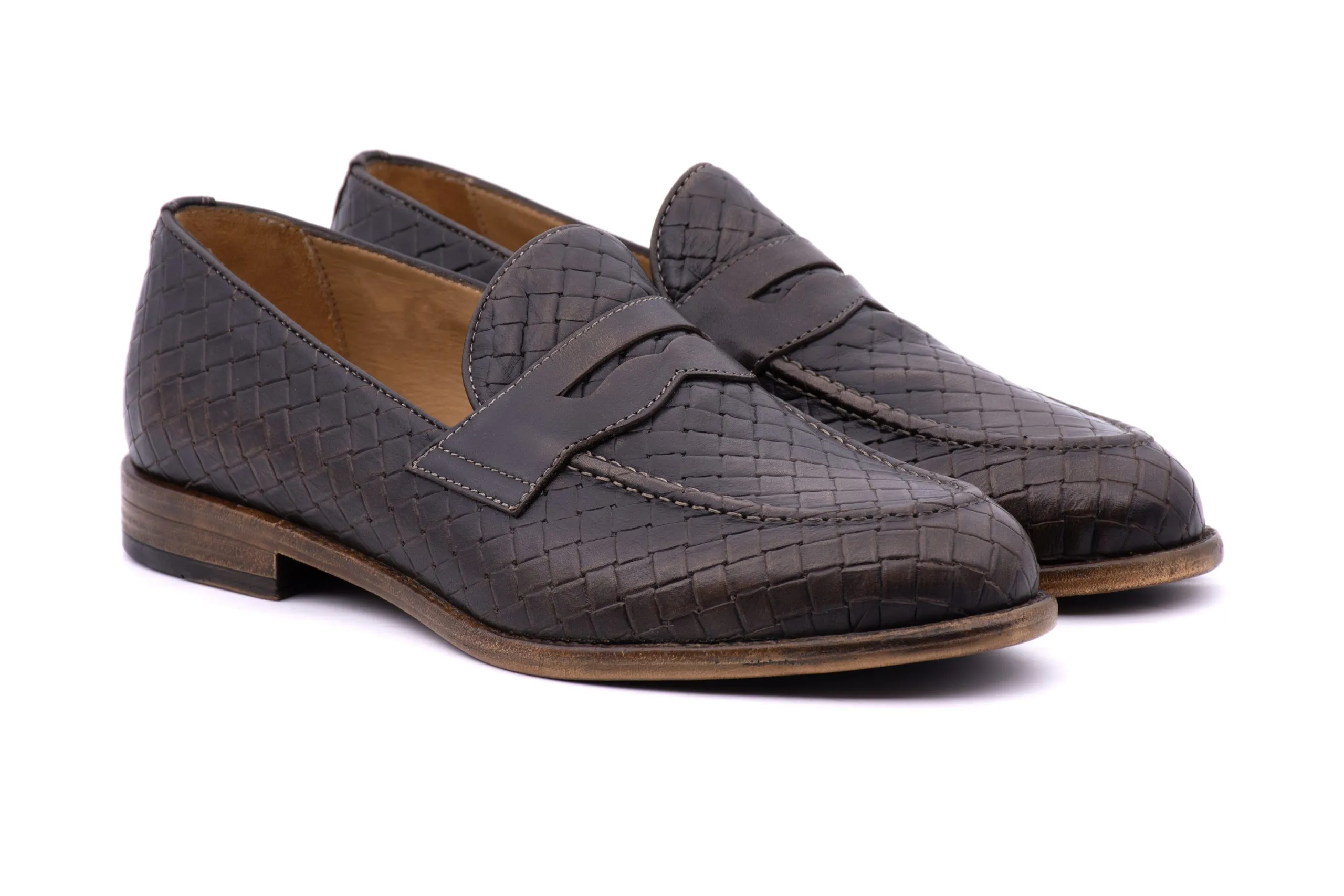 Woven loafer